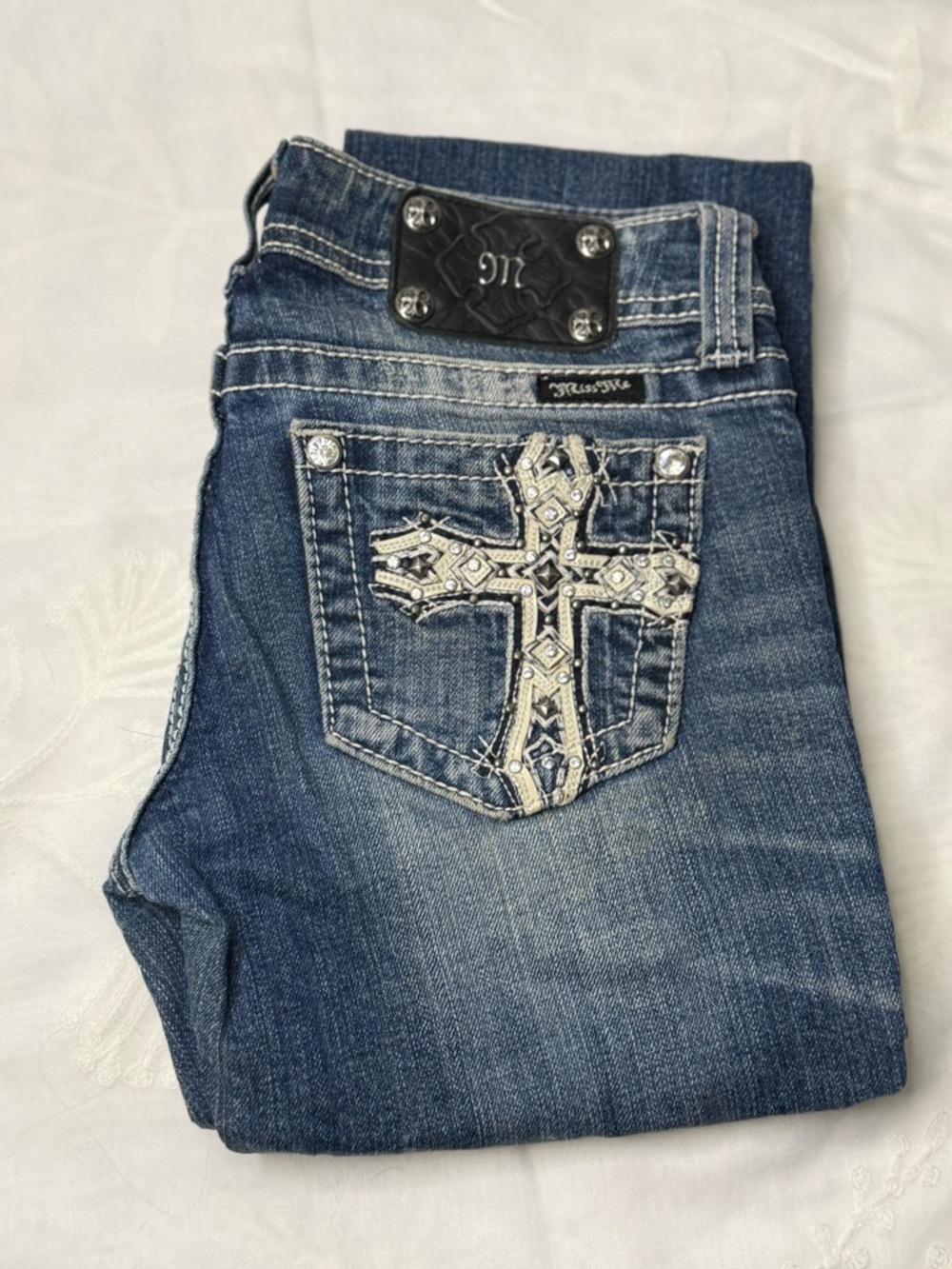 Miss Me Cross Bootcut Jeans 26 - Picture 2 of 14